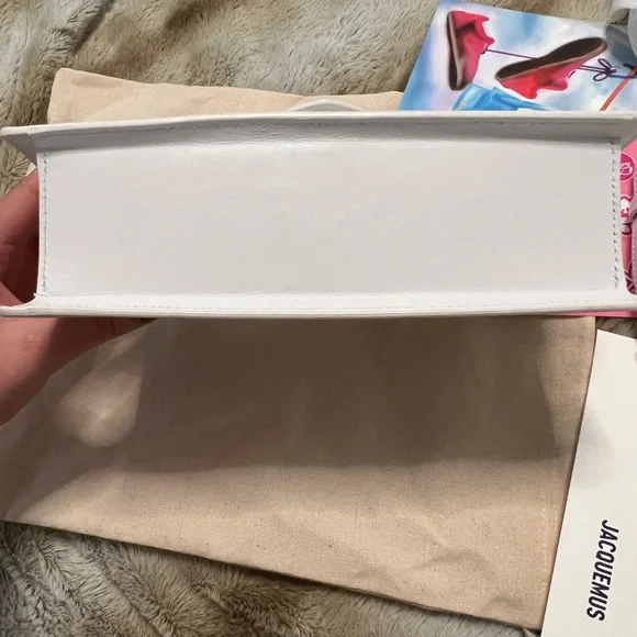 Jacquemus Le Grand Bambino - White - Picture 6 of 15